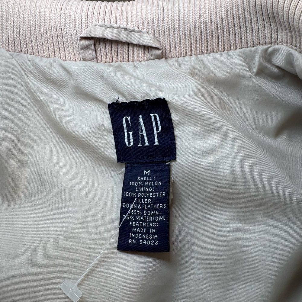GAP Women's Light Beige Puffer Coat - Picture 3 of 5